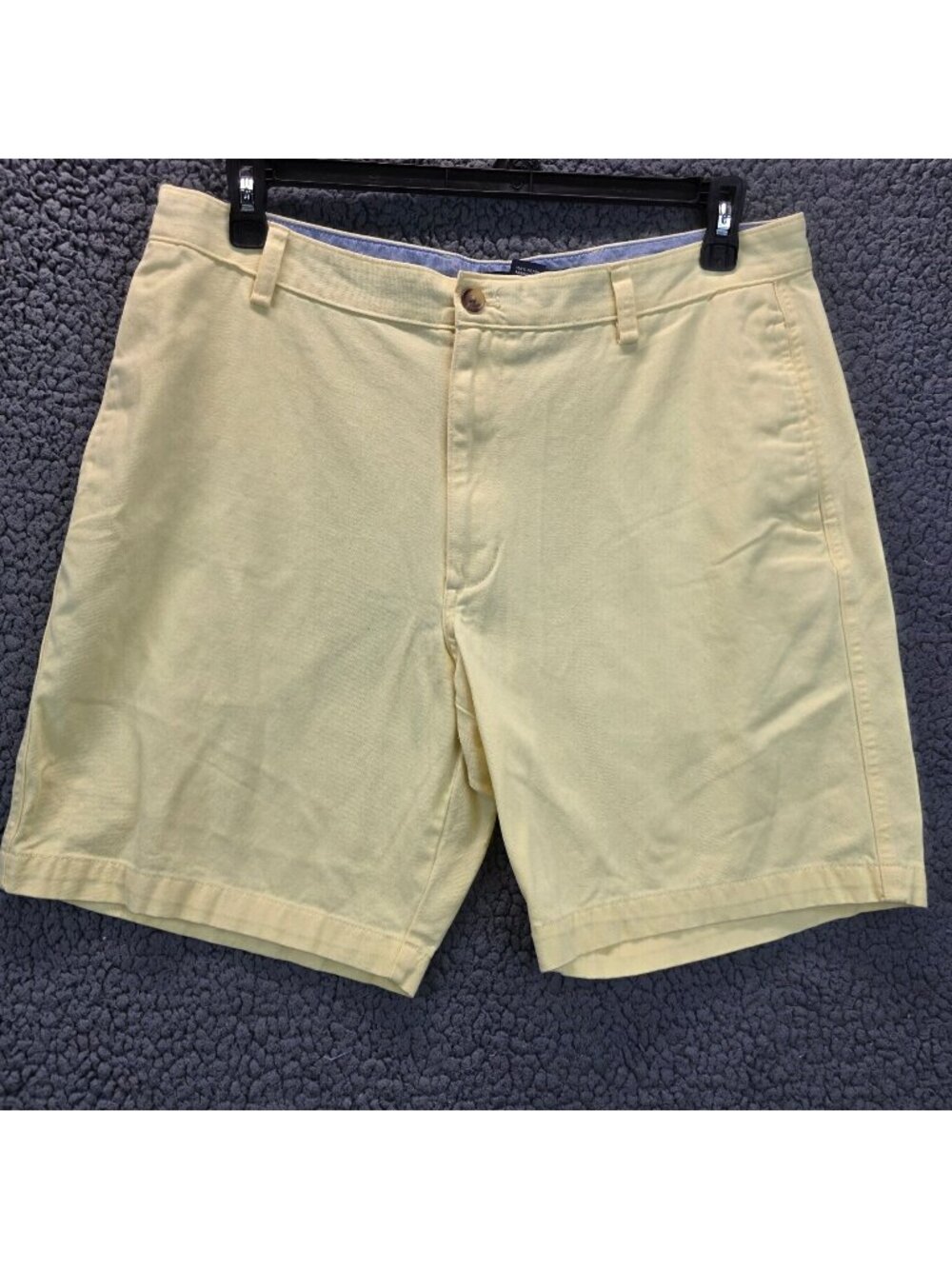 Chaps Cotton Chino Shorts Mens Size 36 Yellow Golf Vacations Resort Preppy